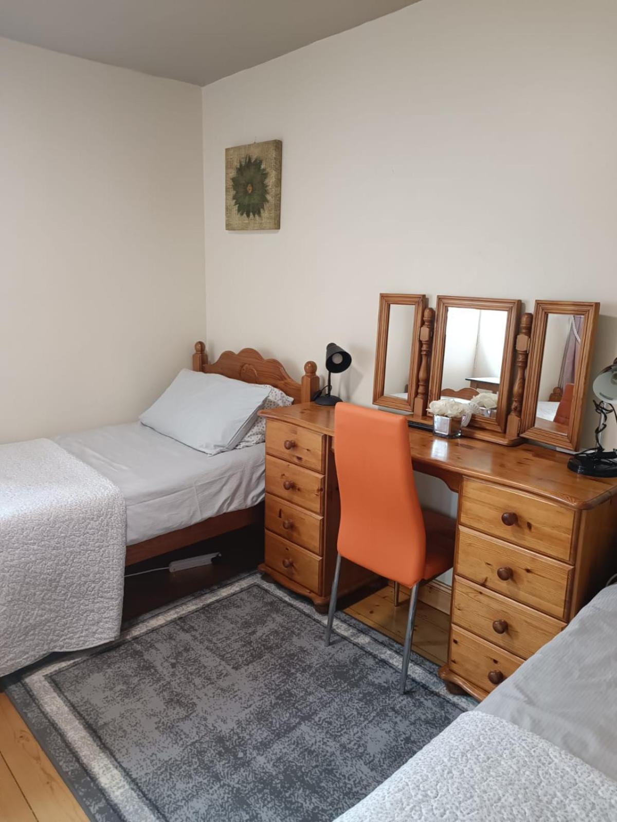 Bernie'S Place Castlebar Chambre photo